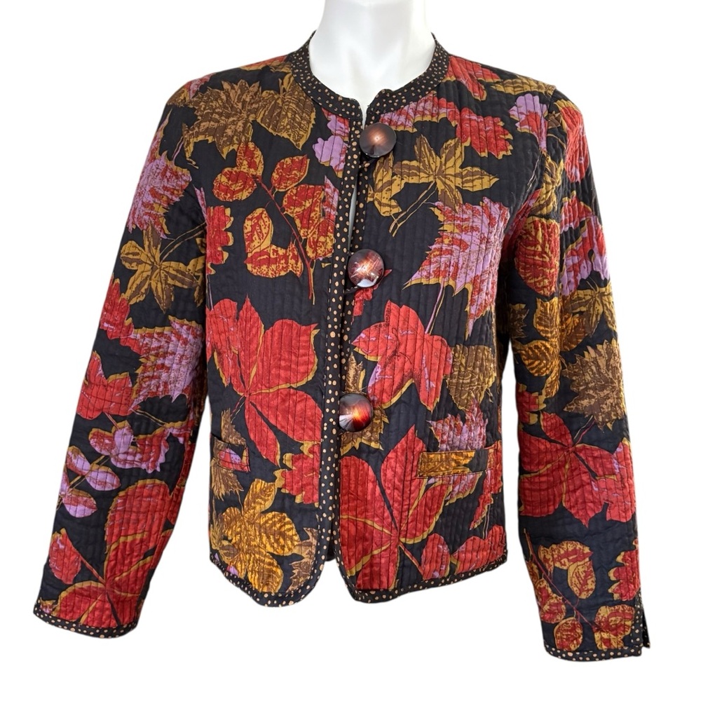 Boho Floral Cottagecore Women’s Reversible Cropped Quilted Jacket Black Sz S/M